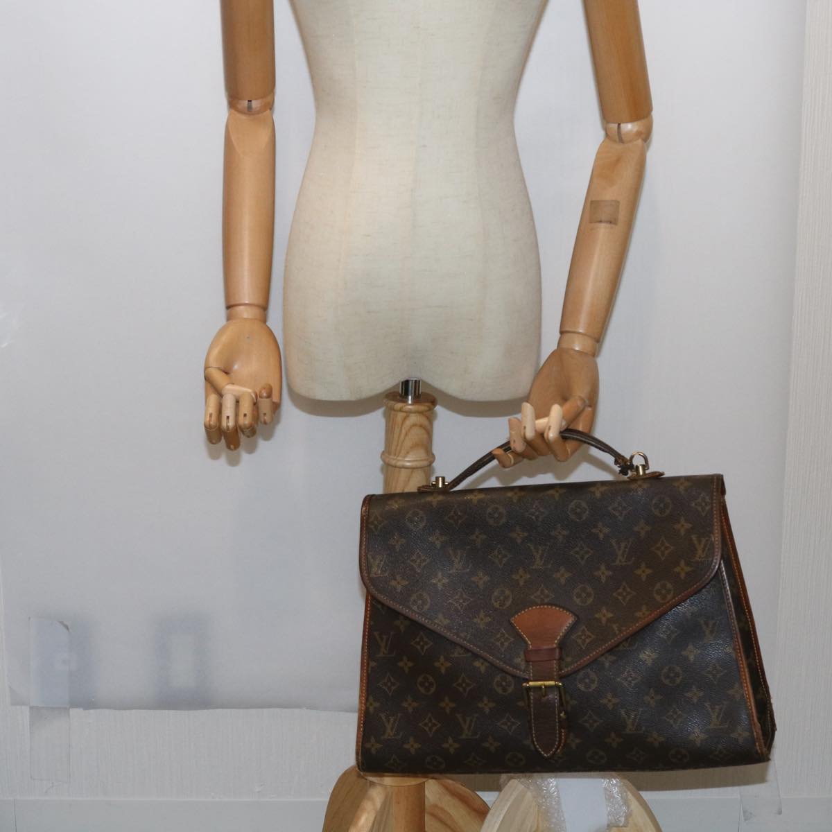 LOUIS VUITTON Monogram Beverly Hand Bag M51120 LV Auth 58316