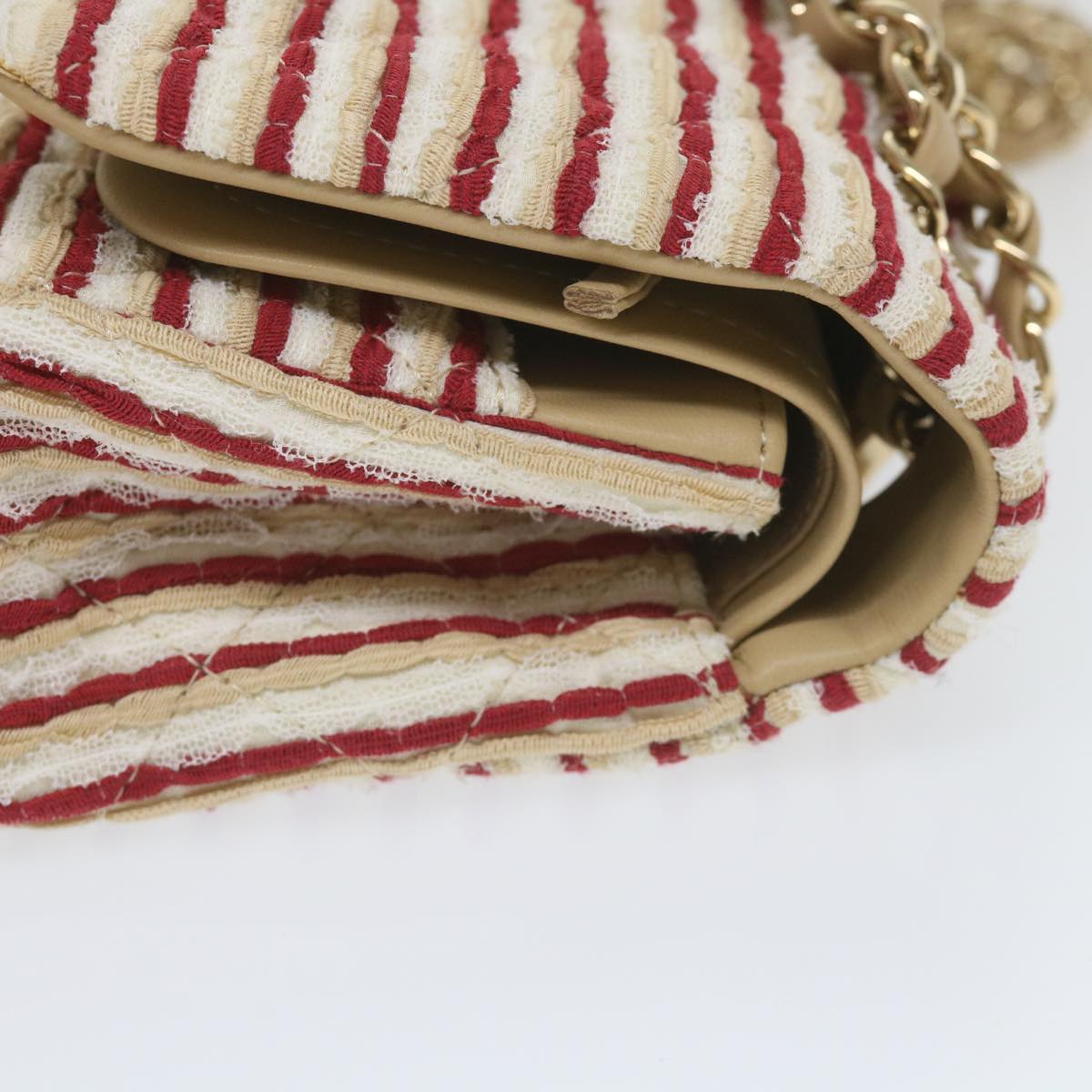 CHANEL Quilted Matelasse 25 Chain Shoulder Bag Canvas Red Beige CC Auth 58343SM