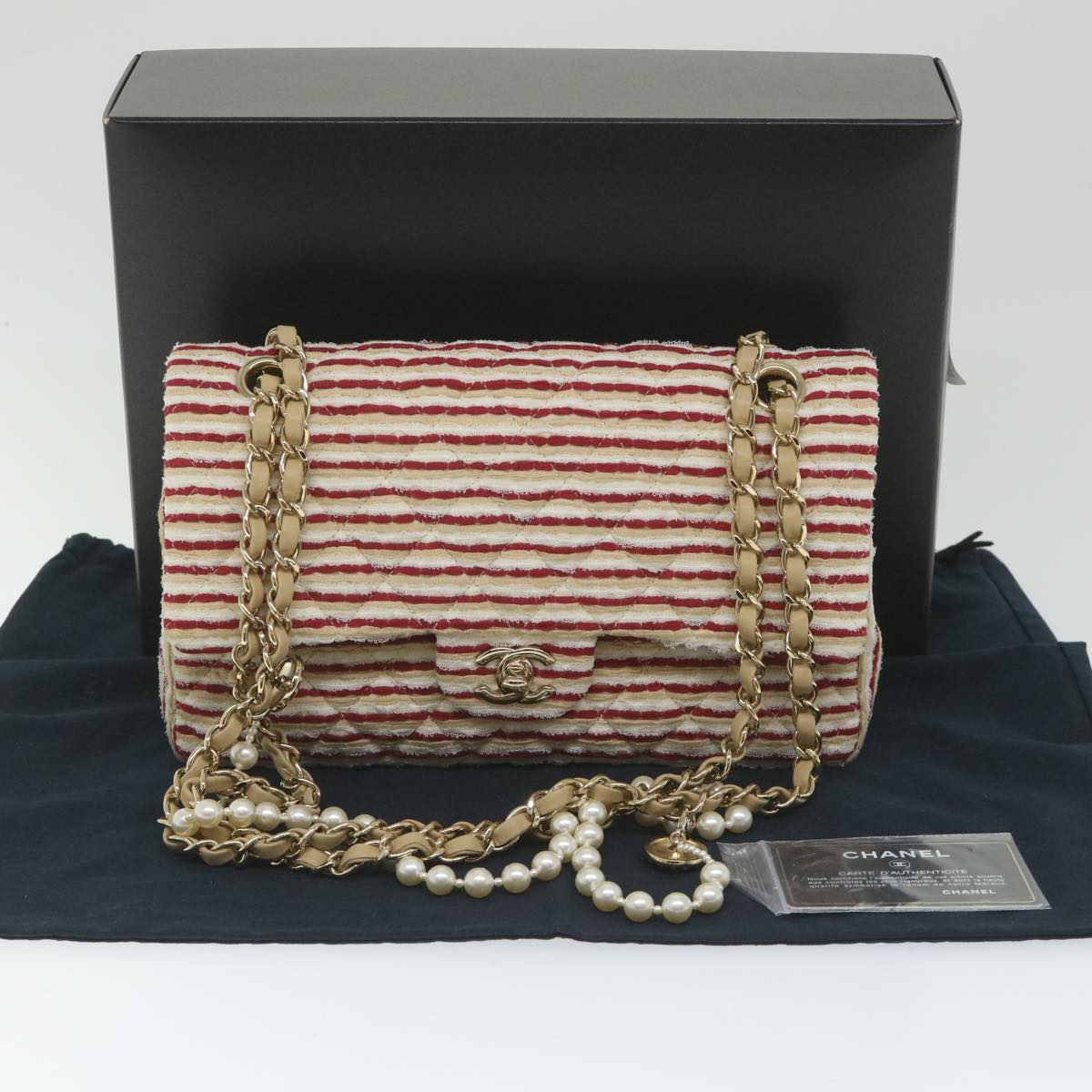 CHANEL Quilted Matelasse Chain Shoulder Bag Canvas Red Beige CC Auth 58343S