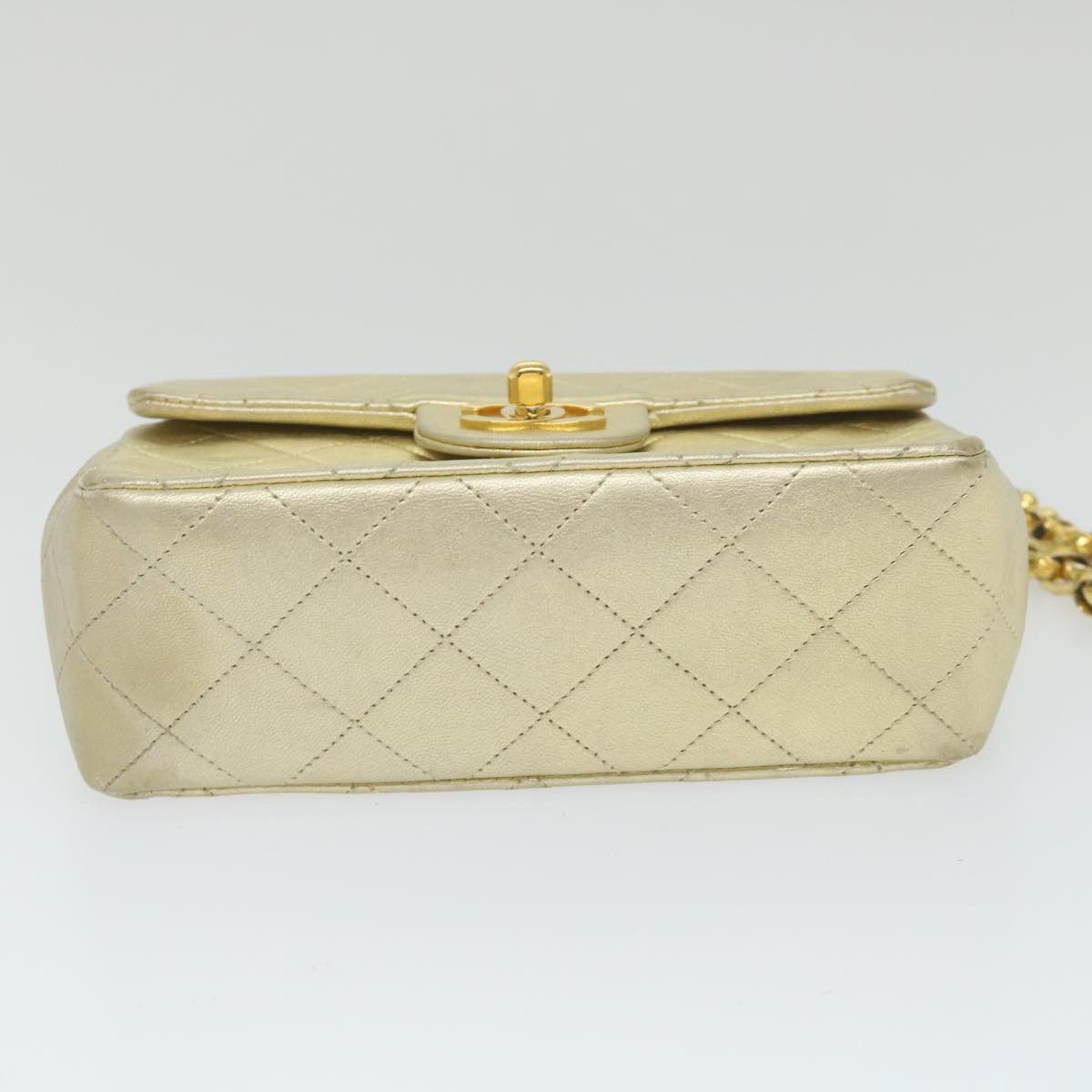 CHANEL Matelasse Chain Shoulder Bag Lamb Skin Gold CC Auth 58346A