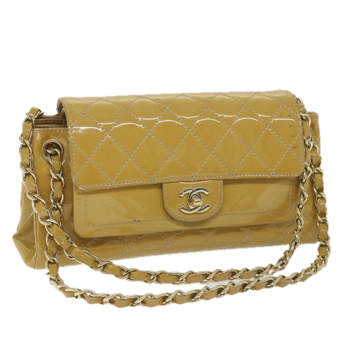 CHANEL Matelasse Chain Shoulder Bag Patent leather Yellow CC Auth 58350A