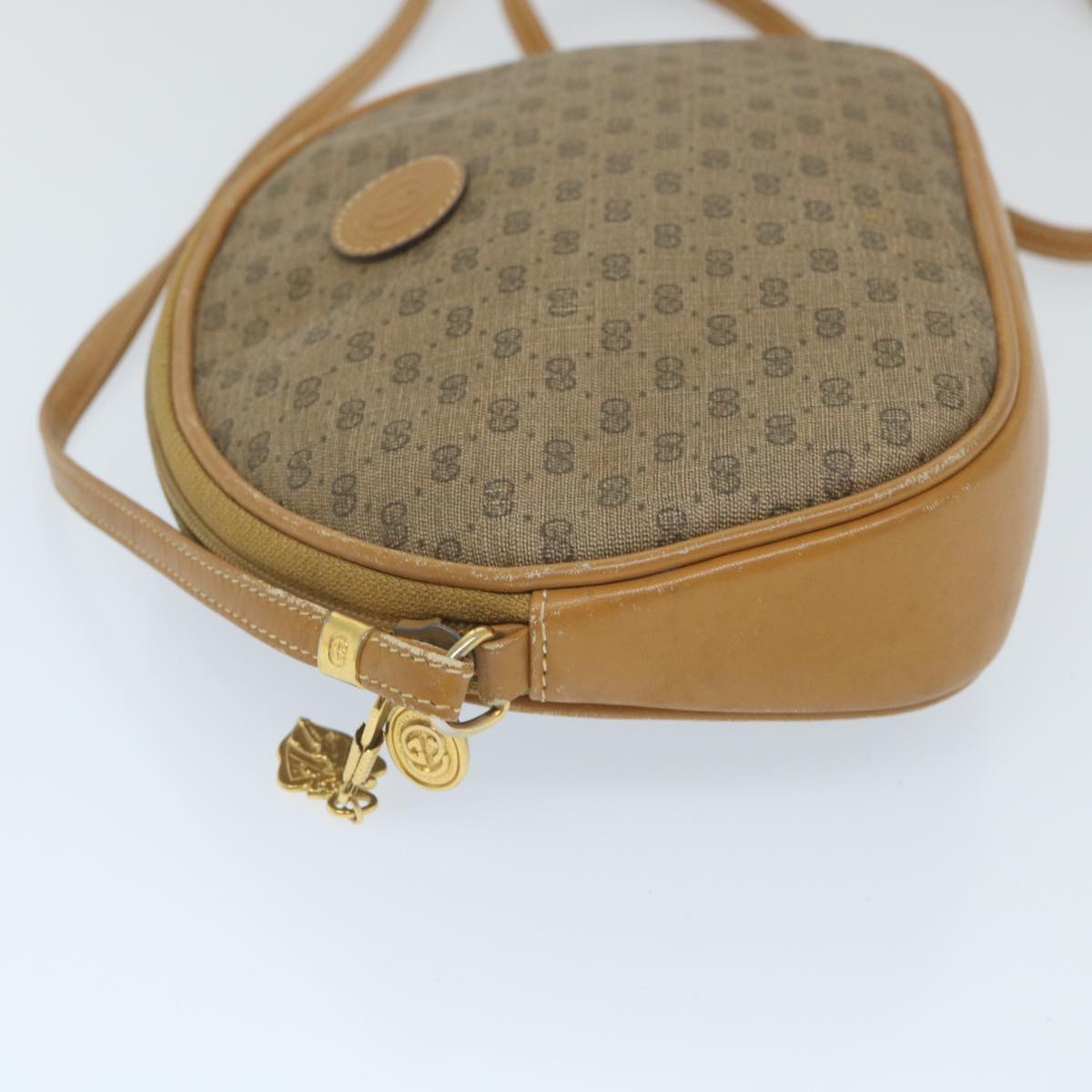 GUCCI Micro GG Canvas Shoulder Bag PVC Leather Beige Auth 58442