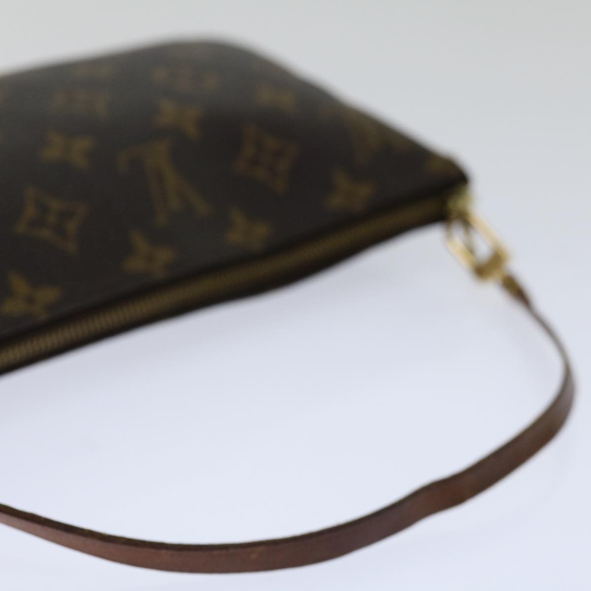 LOUIS VUITTON Monogram Pochette Accessoires Pouch M51980 LV Auth 58503