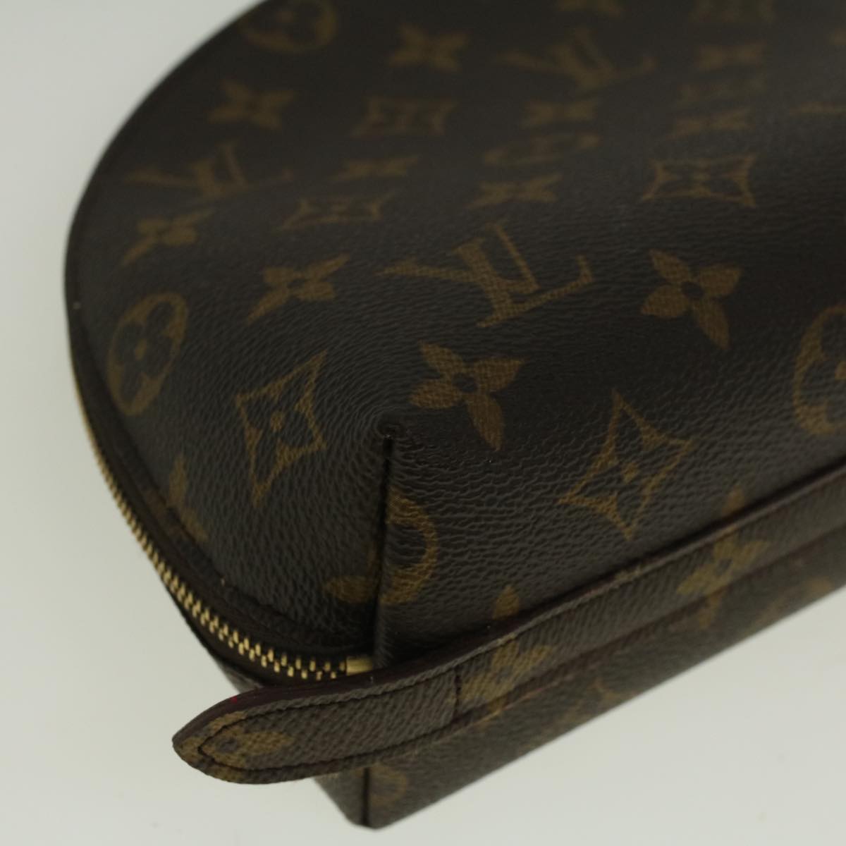 LOUIS VUITTON Monogram Trousse Demi Ronde Cosmetic Pouch M47520 LV Auth 58506