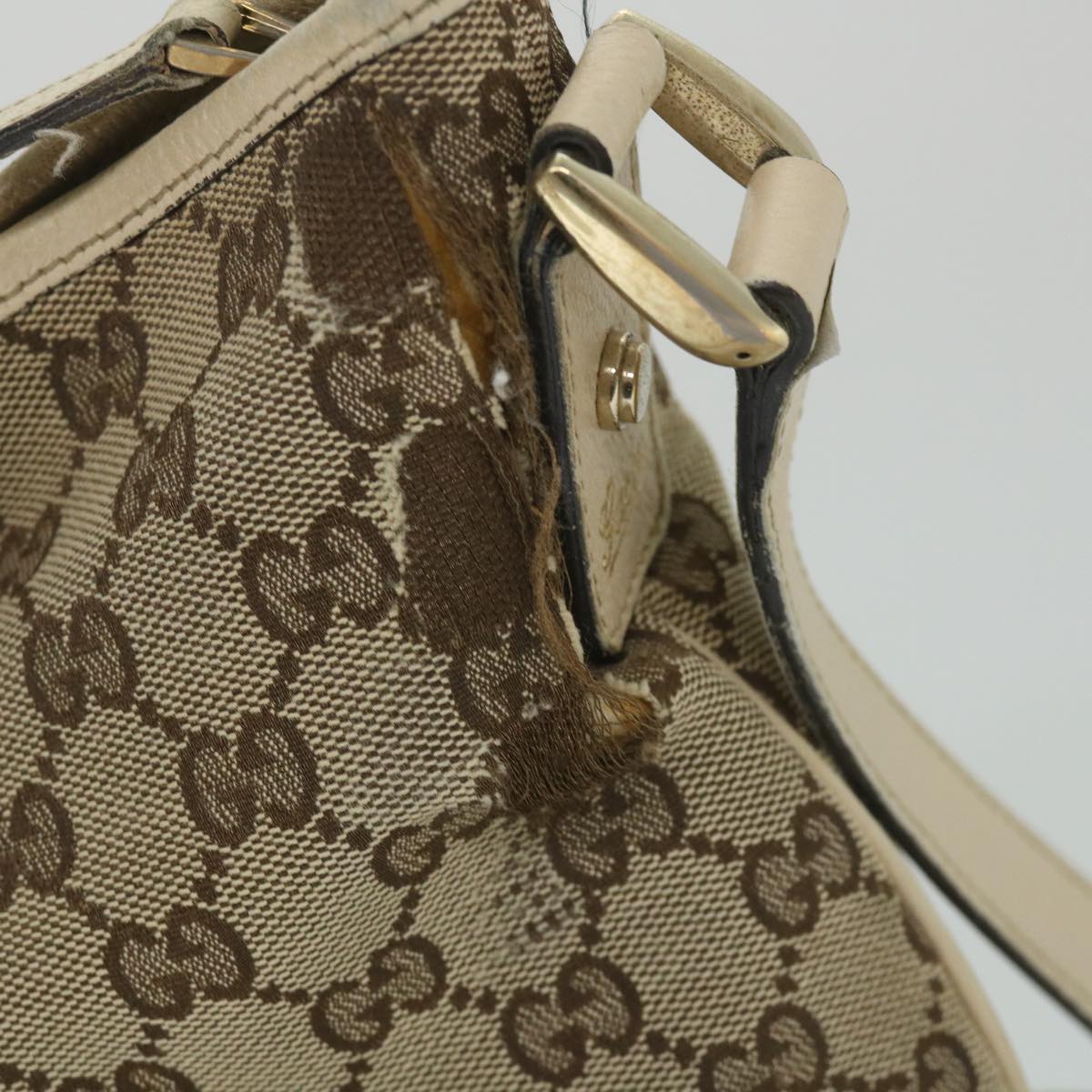 GUCCI GG Canvas Shoulder Bag Beige White 13126 Auth 58612