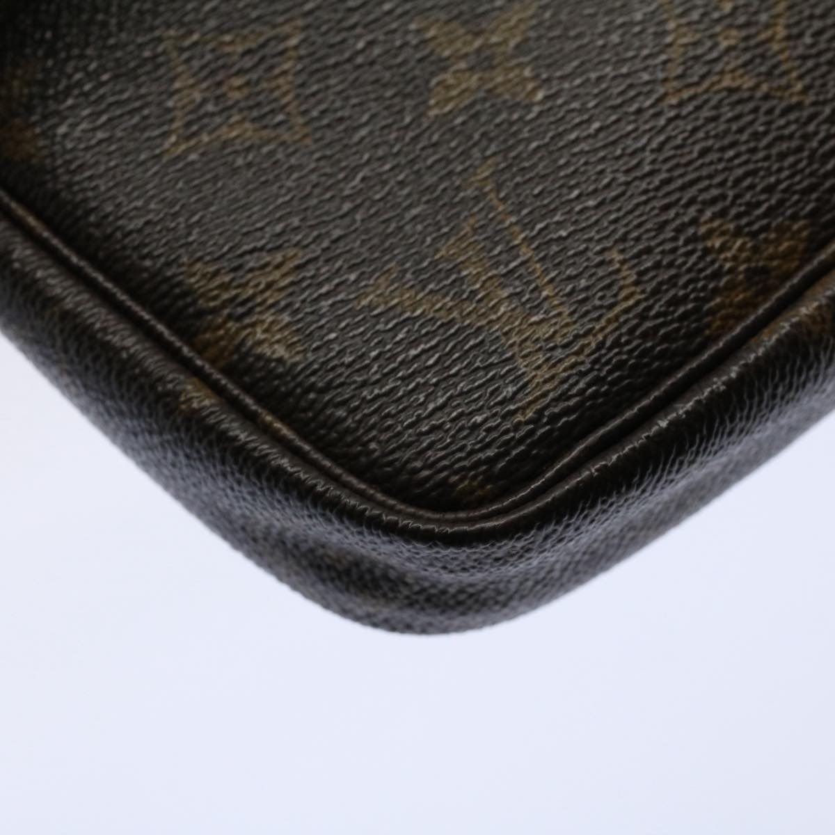 LOUIS VUITTON Monogram Pochette Accessoires Pouch M51980 LV Auth 58655