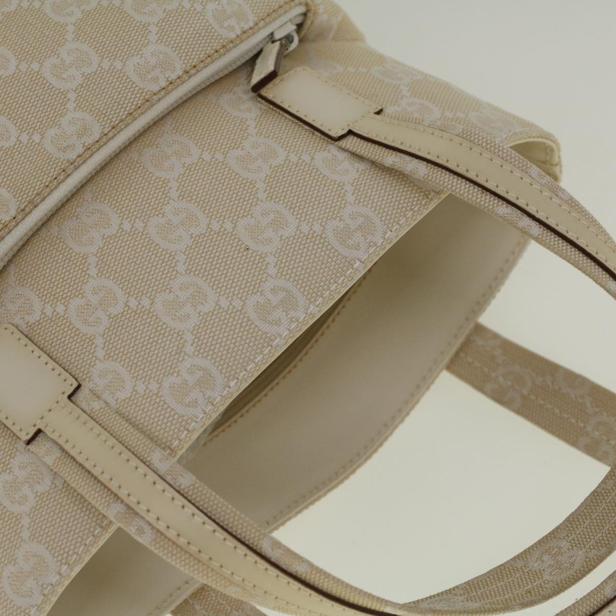 GUCCI GG Canvas Hand Bag Beige 002 1079 001998 Auth 58675