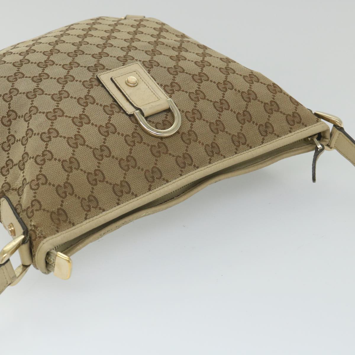 GUCCI GG Canvas Shoulder Bag Beige 131326 Auth 58790