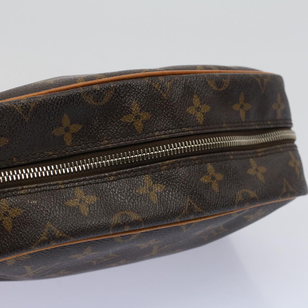 LOUIS VUITTON Monogram Trousse Toilette 25 Clutch Bag M47527 LV Auth 58875