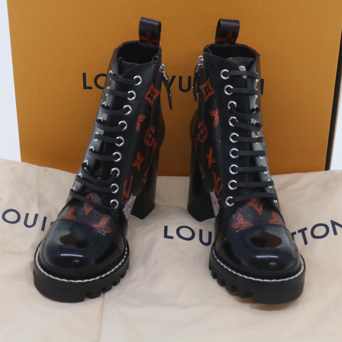 LOUIS VUITTON Catgram Star Trail Line Boots Shoes 35 Black LV Auth 58981A