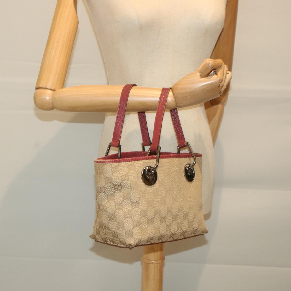 GUCCI GG Canvas Hand Bag Beige 120844 Auth 59322