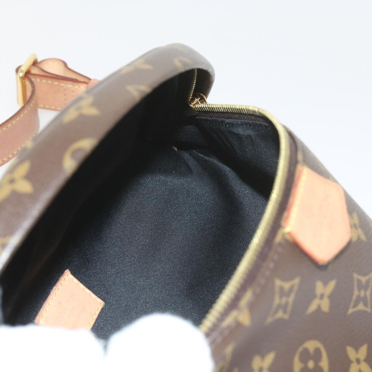 LOUIS VUITTON Monogram Bum Bag Shoulder Bag M43644 LV Auth 59363SAM