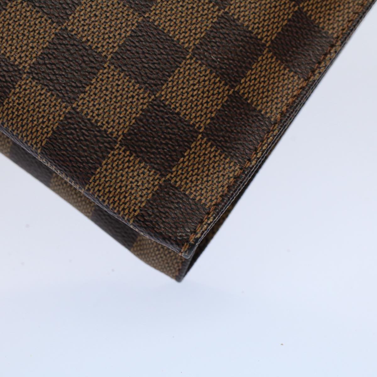 LOUIS VUITTON Damier Ebene Poche Toilette 26 Pouch N47543 LV Auth 59630