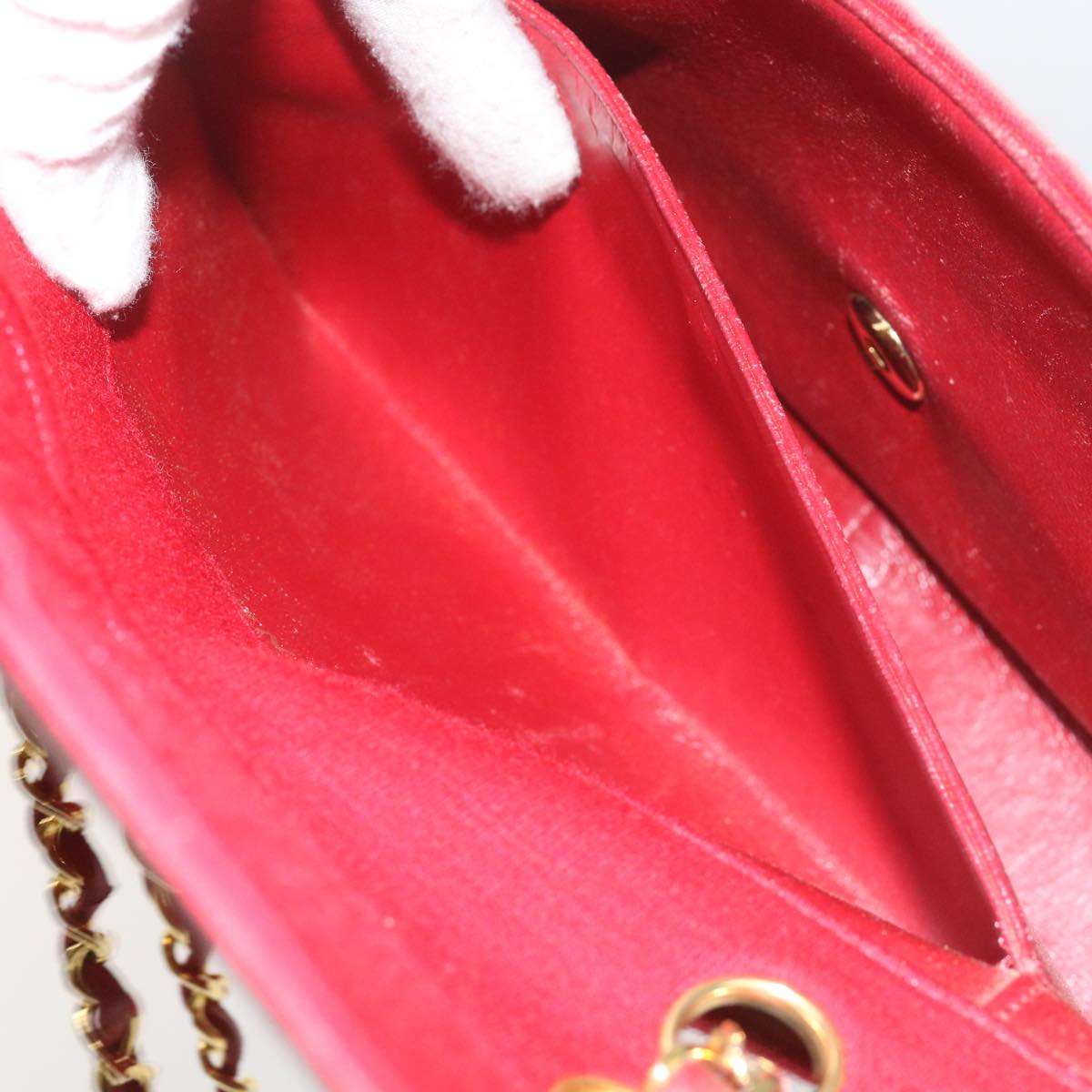 CHANEL Matelasse Chain Shoulder Bag Canvas Red CC Auth 59869A