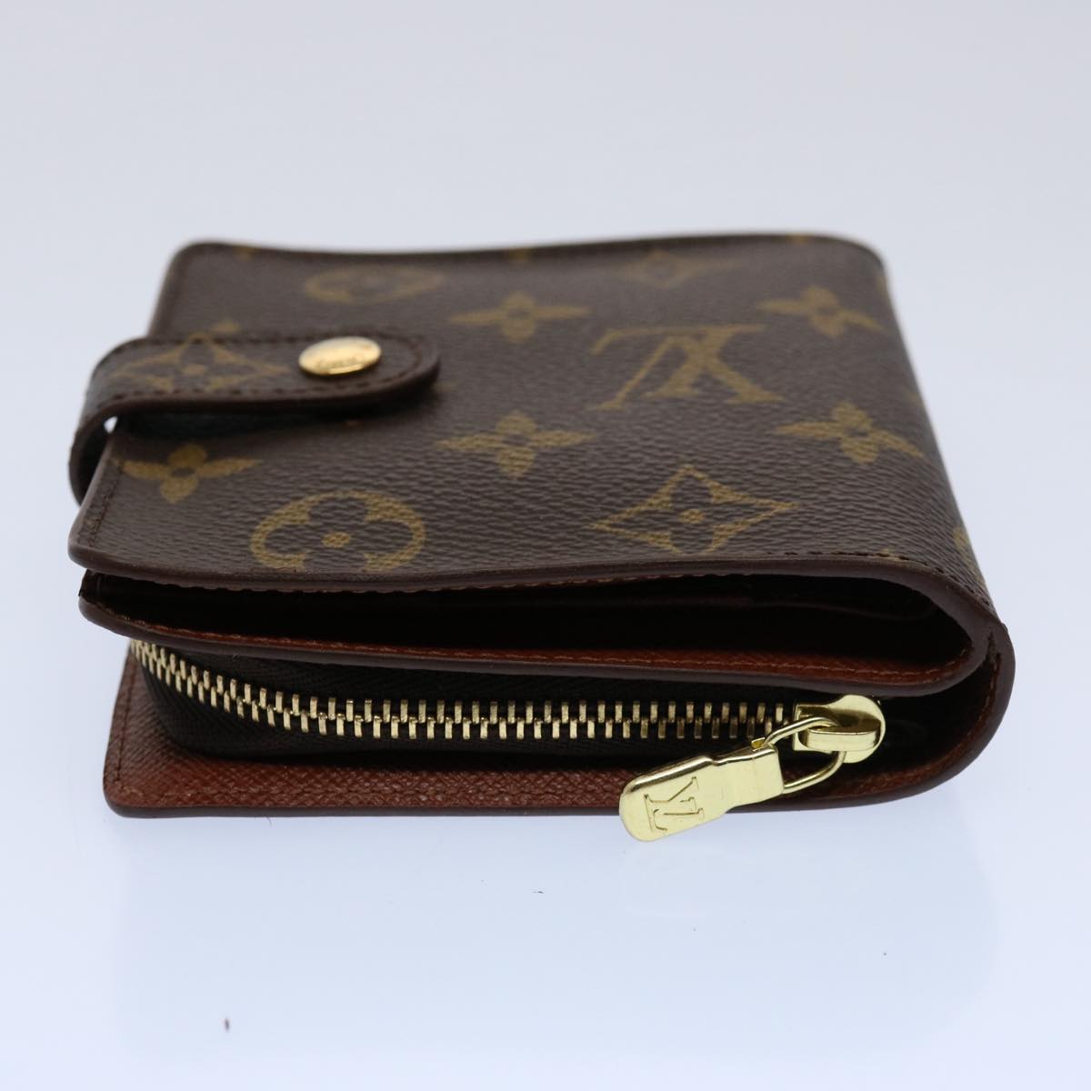 LOUIS VUITTON Monogram Compact Zip Wallet M61667 LV Auth 60039A