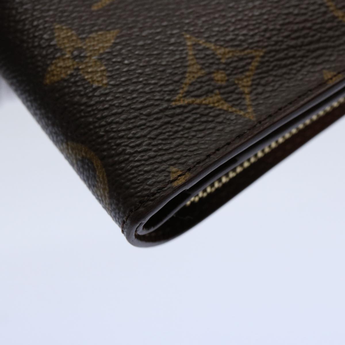 LOUIS VUITTON Monogram Compact Zip Wallet M61667 LV Auth 60039A