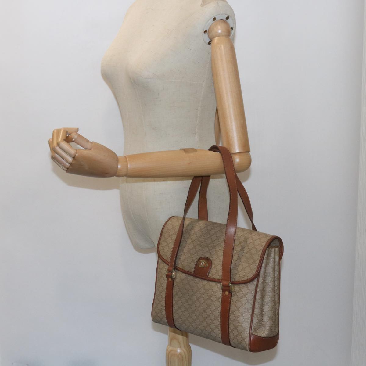 CELINE Macadam Canvas Shoulder Bag Beige Auth 60074