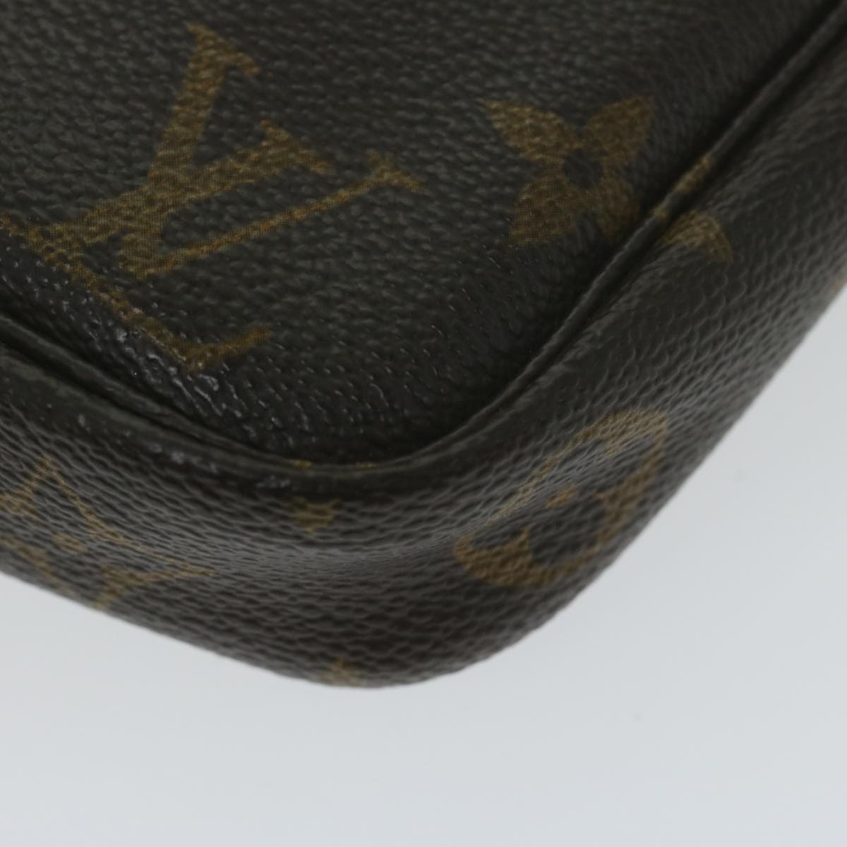 LOUIS VUITTON Monogram Pochette Accessoires Pouch M51980 LV Auth 61282