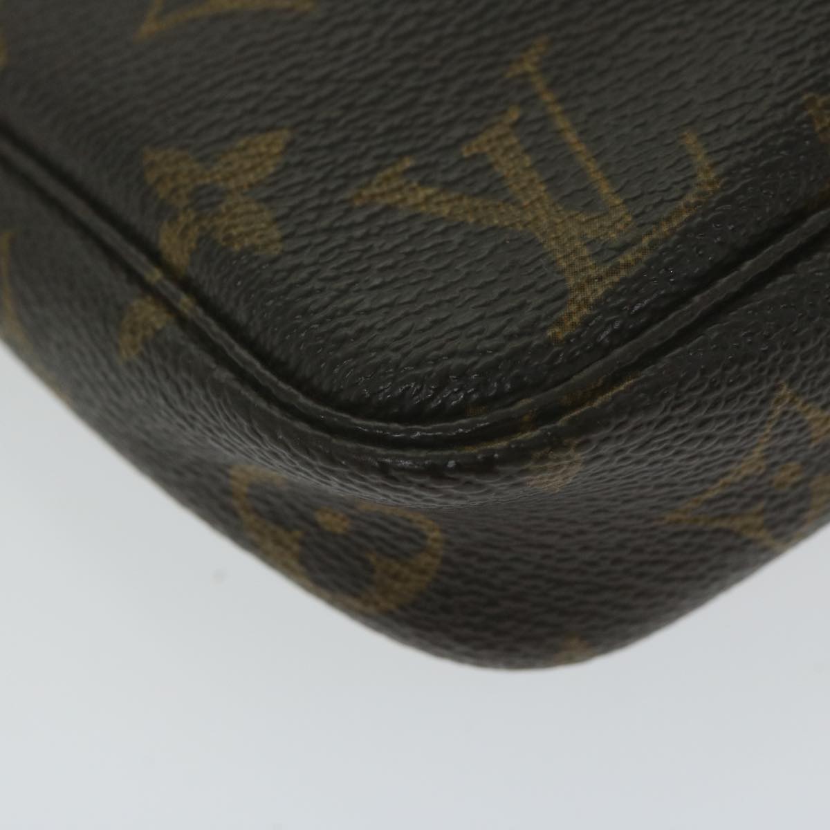 LOUIS VUITTON Monogram Pochette Accessoires Pouch M51980 LV Auth 61282