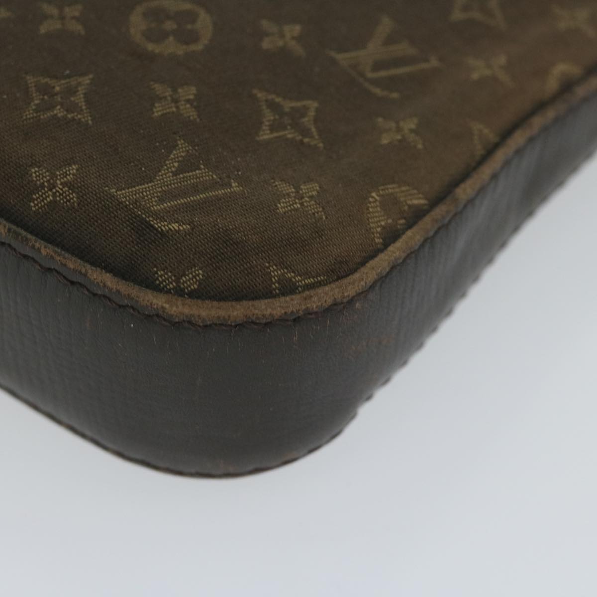 LOUIS VUITTON Monogram Idylle Pochette Accessoires Black Fuzan M60482 Auth 61288