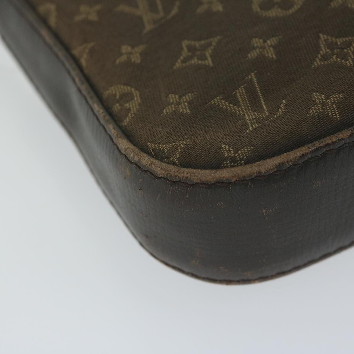 LOUIS VUITTON Monogram Idylle Pochette Accessoires Black Fuzan M60482 Auth 61288