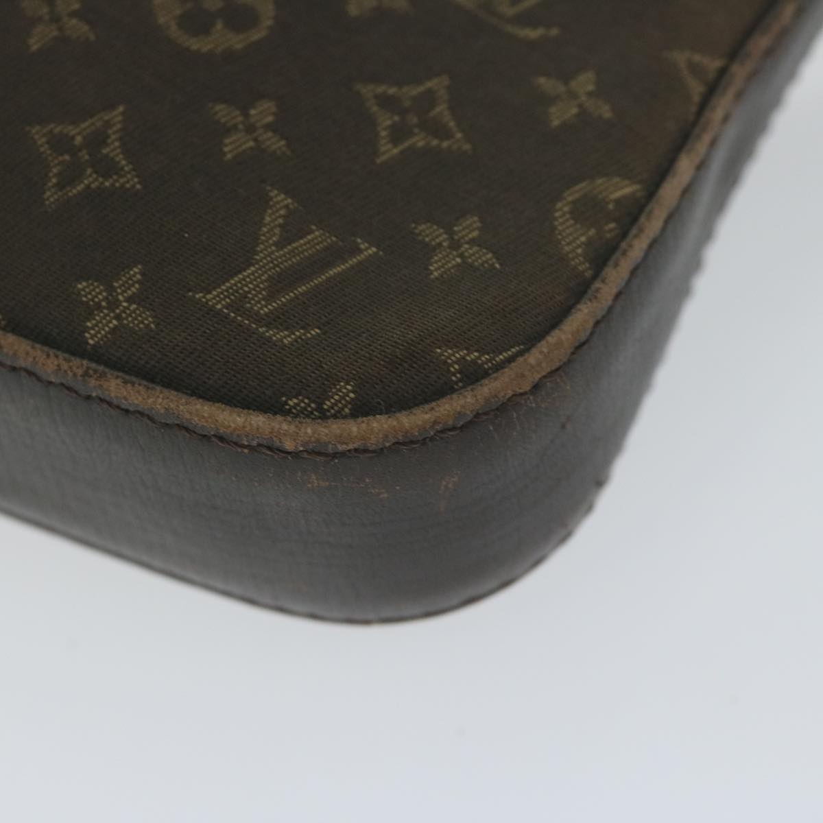 LOUIS VUITTON Monogram Idylle Pochette Accessoires Black Fuzan M60482 Auth 61288