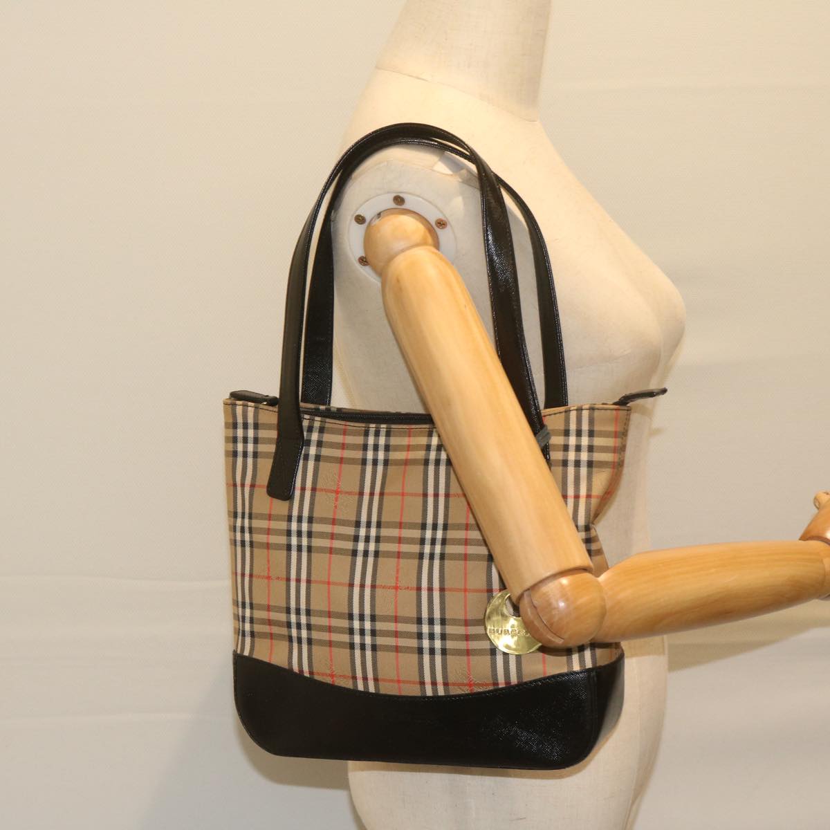 BURBERRY Nova Check Hand Bag Nylon Leather Beige Auth 61397