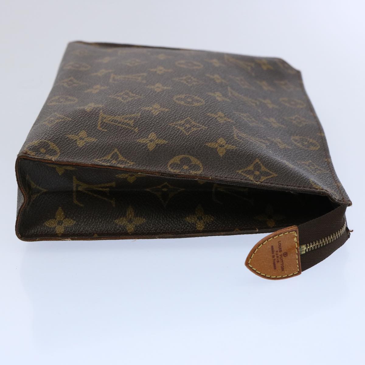 LOUIS VUITTON Monogram Poche Toilette 26 Pouch M47542 LV Auth 61530