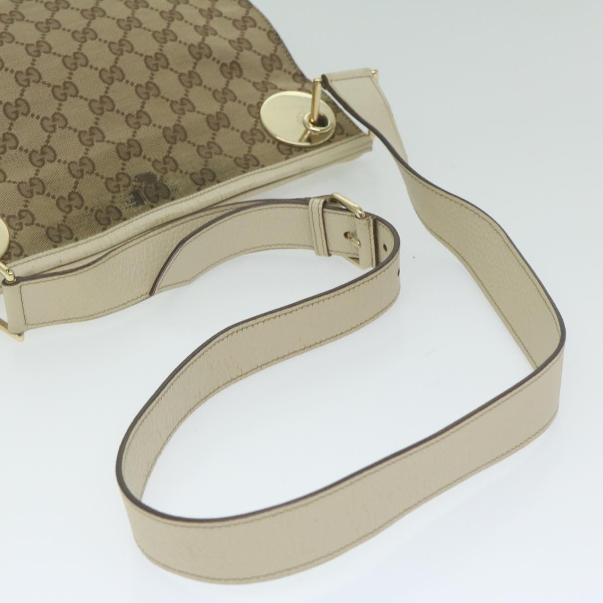 GUCCI GG Canvas Shoulder Bag Beige 120841 Auth 61654