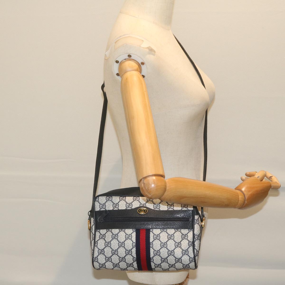 GUCCI GG Supreme Sherry Line Shoulder Bag Red Navy 56 02 004 Auth 61931