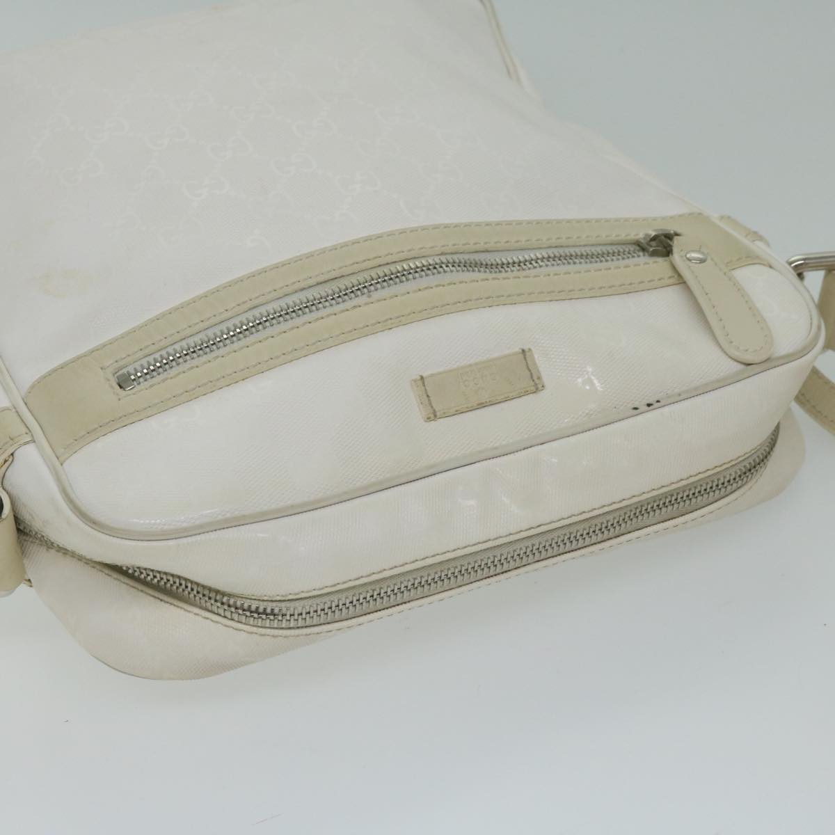 GUCCI GG implementation Shoulder Bag White 201448 Auth 62086