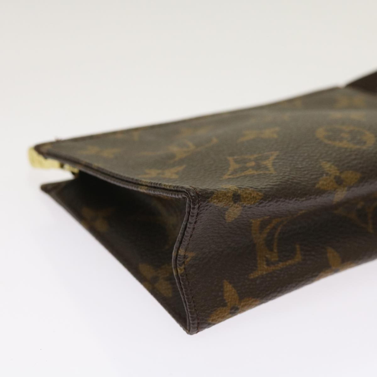 LOUIS VUITTON Monogram Poche Toilette 15 Pouch M47546 LV Auth 62149