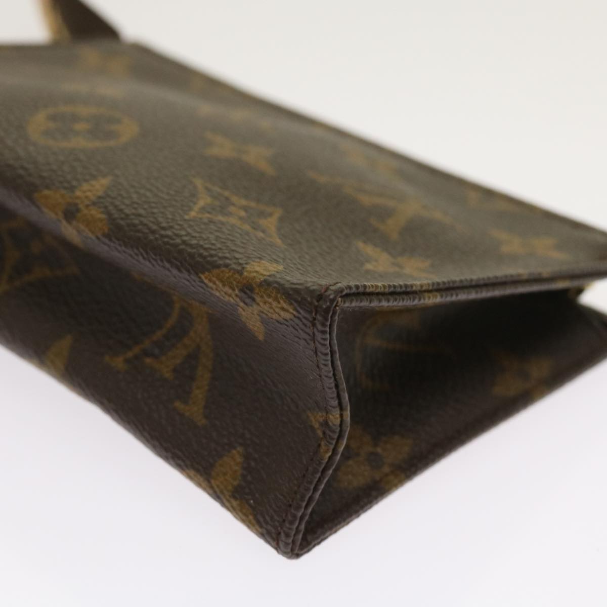 LOUIS VUITTON Monogram Poche Toilette 15 Pouch M47546 LV Auth 62149