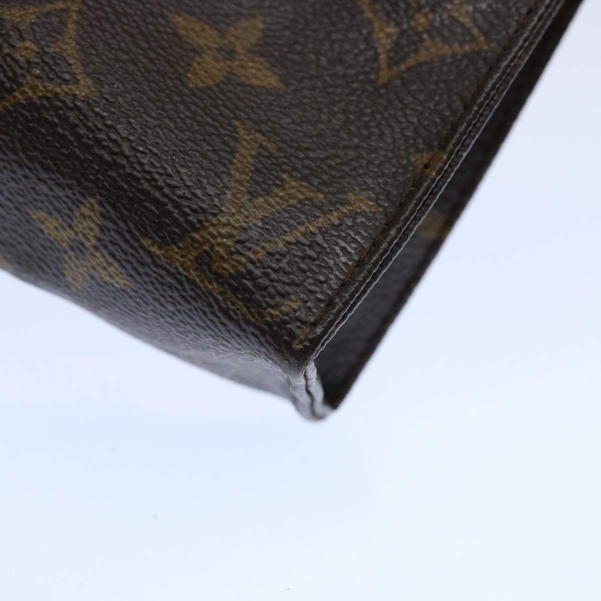 LOUIS VUITTON Monogram Poche Toilette 19 Pouch M47544 LV Auth 62260