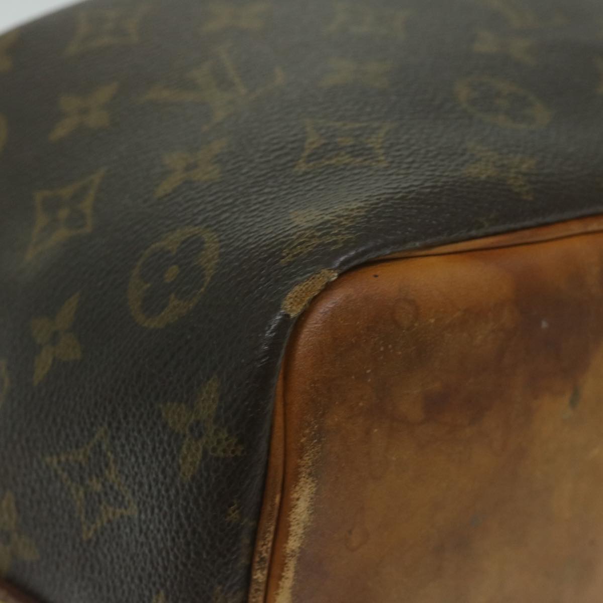 LOUIS VUITTON Monogram Petit Noe Shoulder Bag M42226 LV Auth 62304