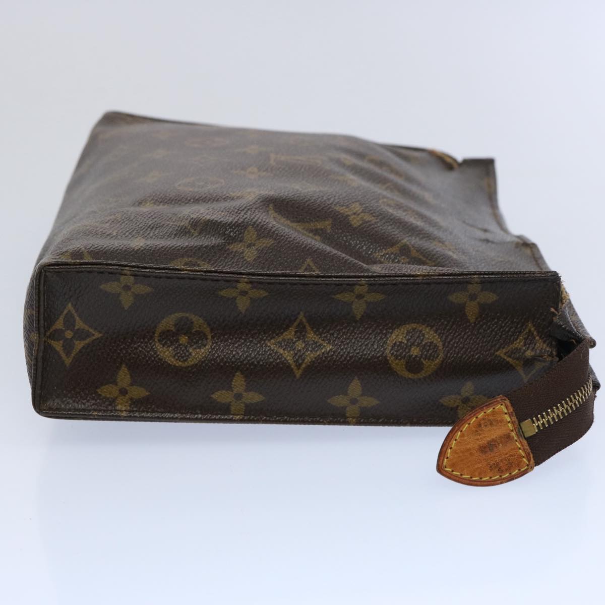 LOUIS VUITTON Monogram Poche Toilette 26 Pouch M47542 LV Auth 62662