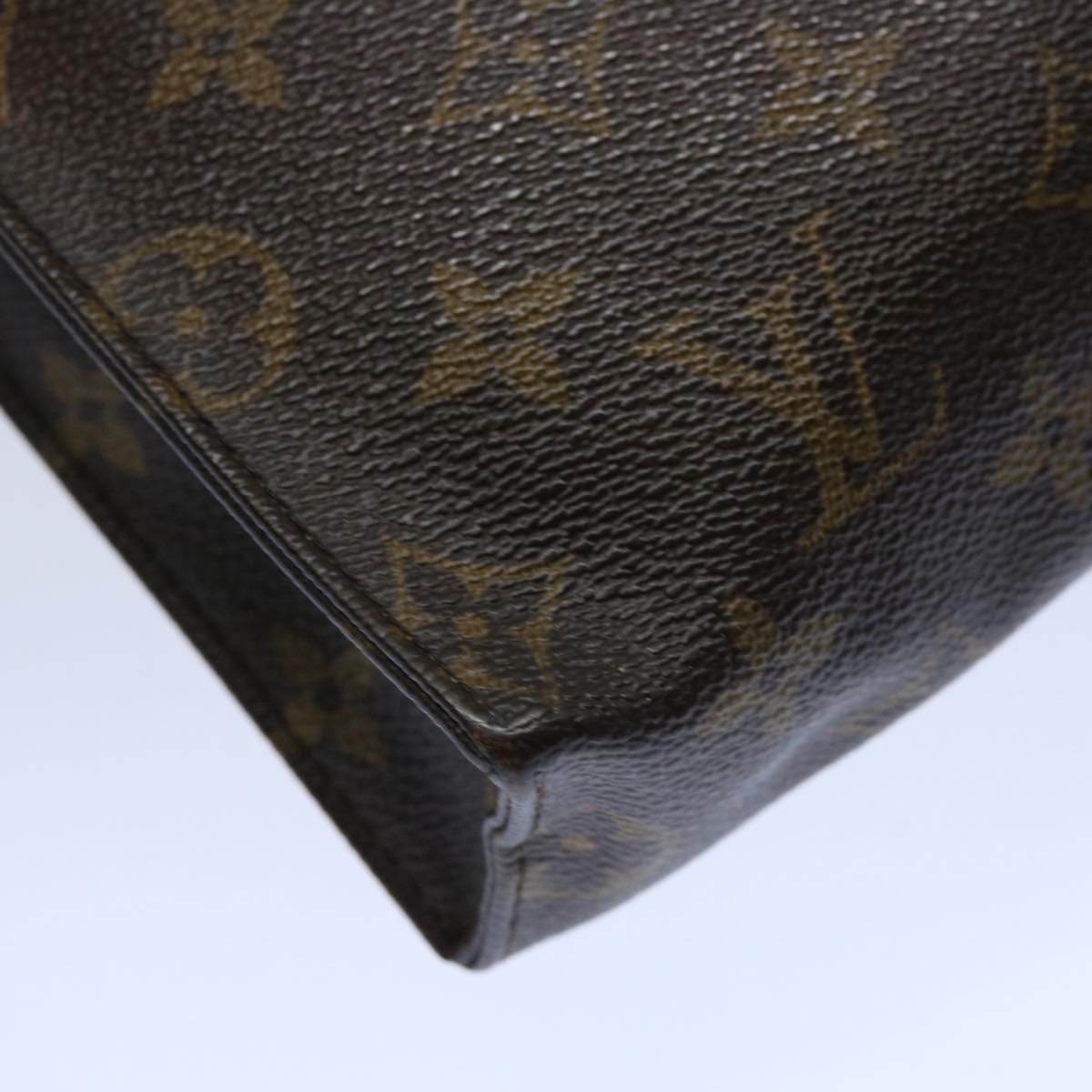 LOUIS VUITTON Monogram Poche Toilette 26 Pouch M47542 LV Auth 62662