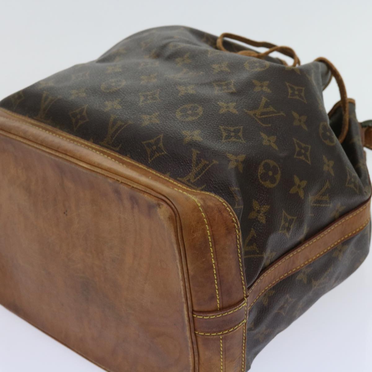 LOUIS VUITTON Monogram Noe Shoulder Bag M42224 LV Auth 62708