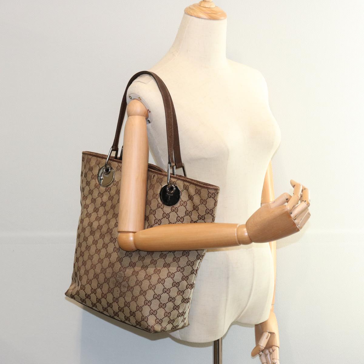 GUCCI GG Canvas Tote Bag Beige 120836 Auth 62750