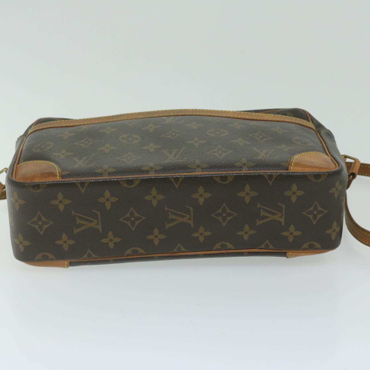 LOUIS VUITTON Monogram Trocadero 30 Shoulder Bag M51272 LV Auth 63015