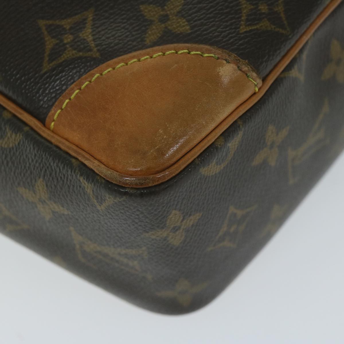 LOUIS VUITTON Monogram Trocadero 30 Shoulder Bag M51272 LV Auth 63015