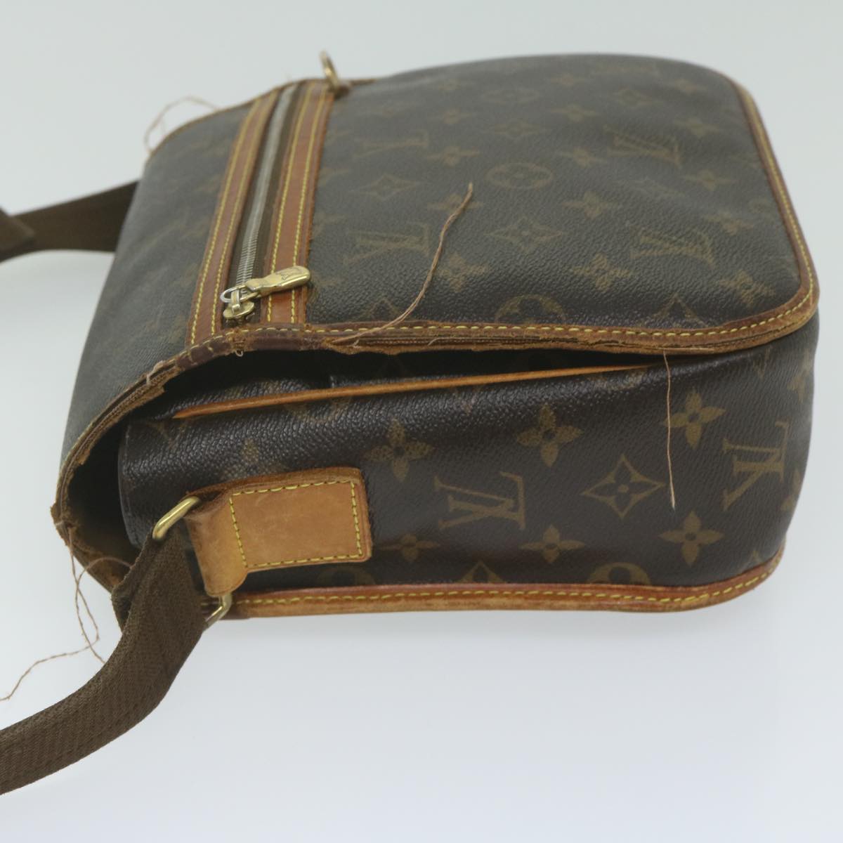 LOUIS VUITTON Monogram Messenger Bosphore PM Shoulder Bag M40106 LV Auth 63031