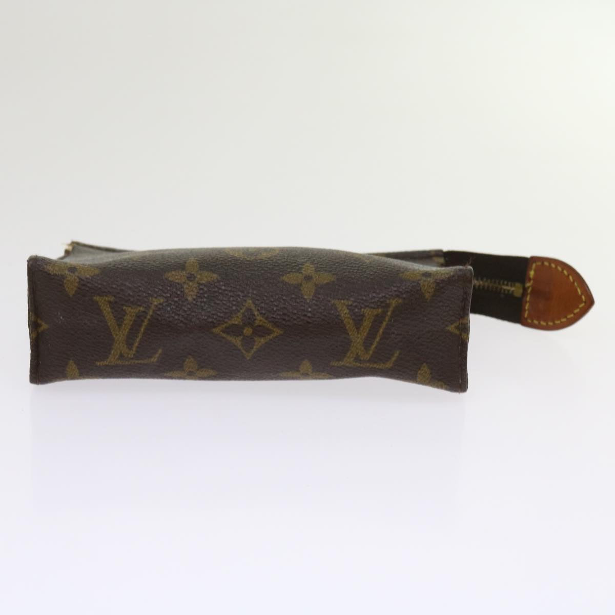 LOUIS VUITTON Monogram Poche Toilette 15 Pouch M47546 LV Auth 63044