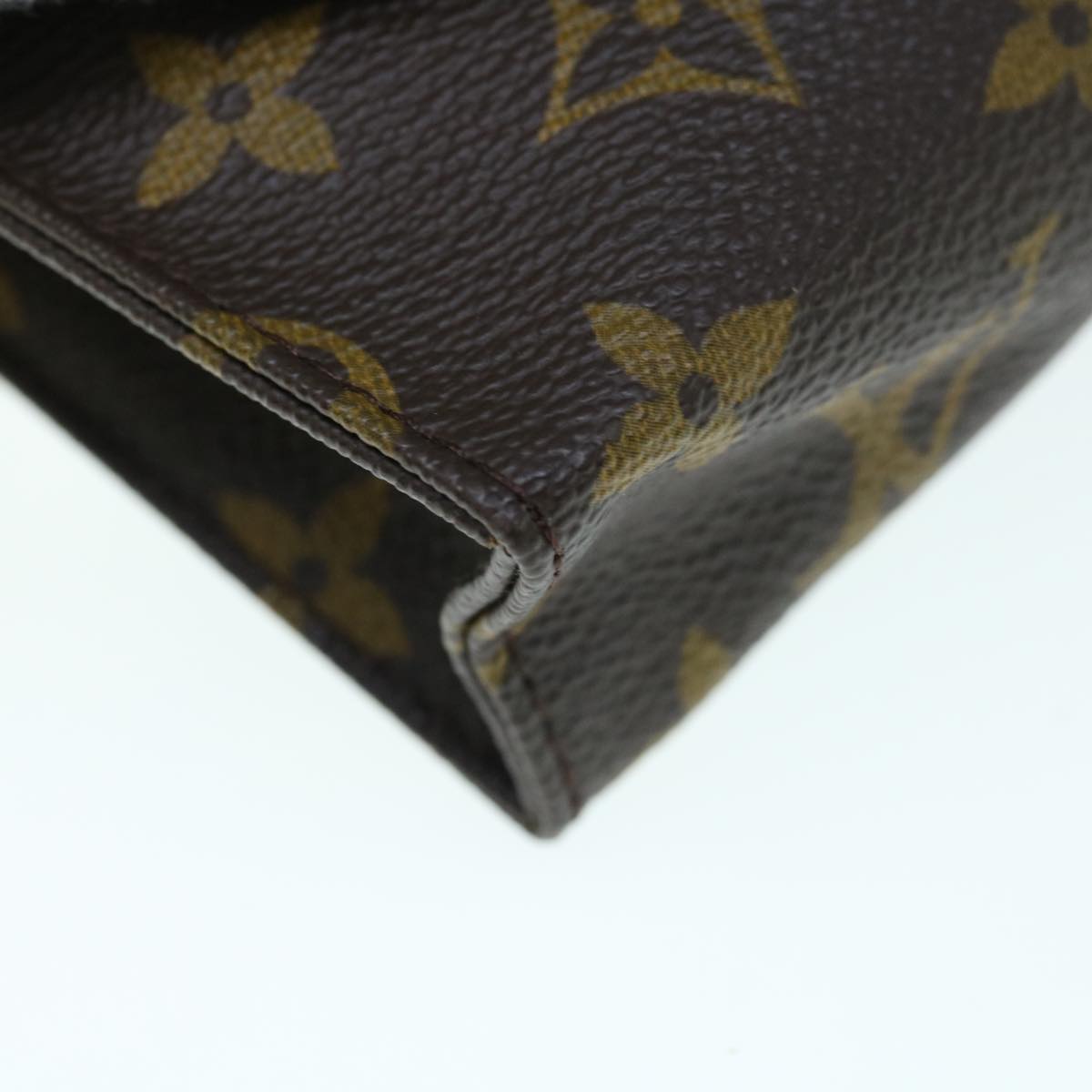 LOUIS VUITTON Monogram Poche Toilette 15 Pouch M47546 LV Auth 63279