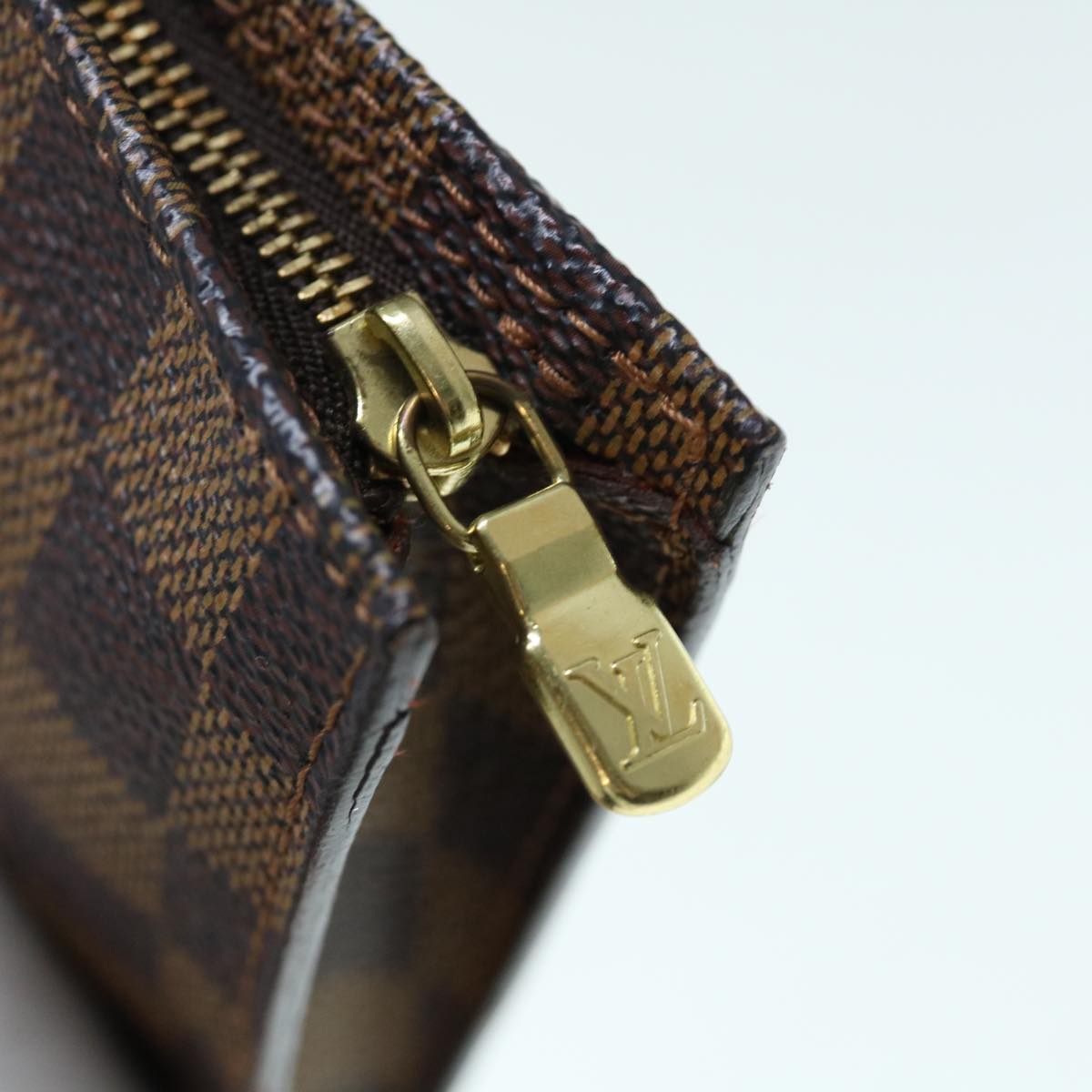 LOUIS VUITTON Damier Ebene Marais Pouch LV Auth 63343