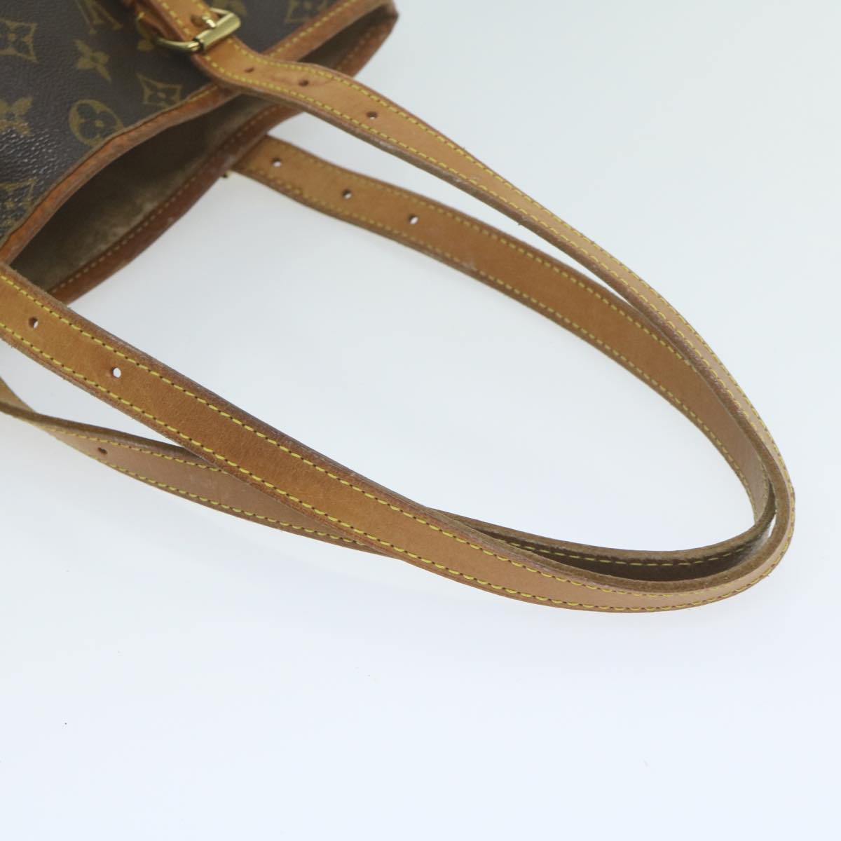 LOUIS VUITTON Monogram Bucket GM Shoulder Bag M42236 LV Auth 63345