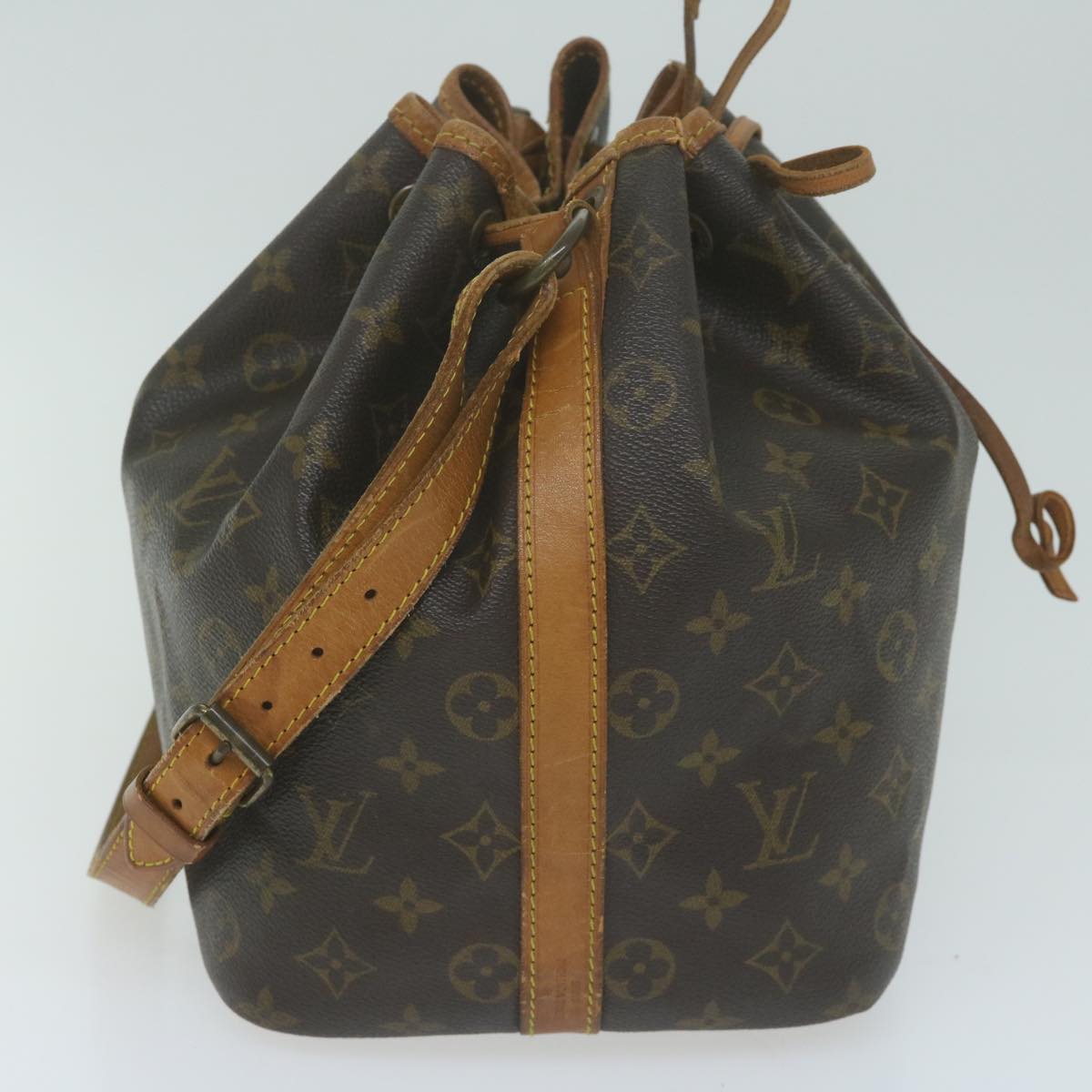 LOUIS VUITTON Monogram Petit Noe Shoulder Bag M42226 LV Auth 63348