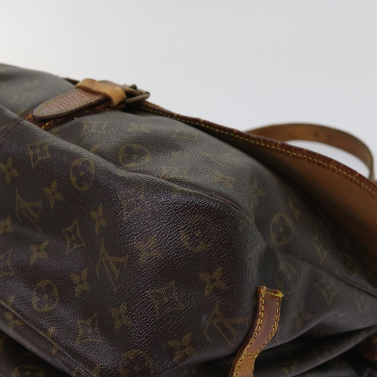 LOUIS VUITTON Monogram Saumur 35 Shoulder Bag M42254 LV Auth 63714