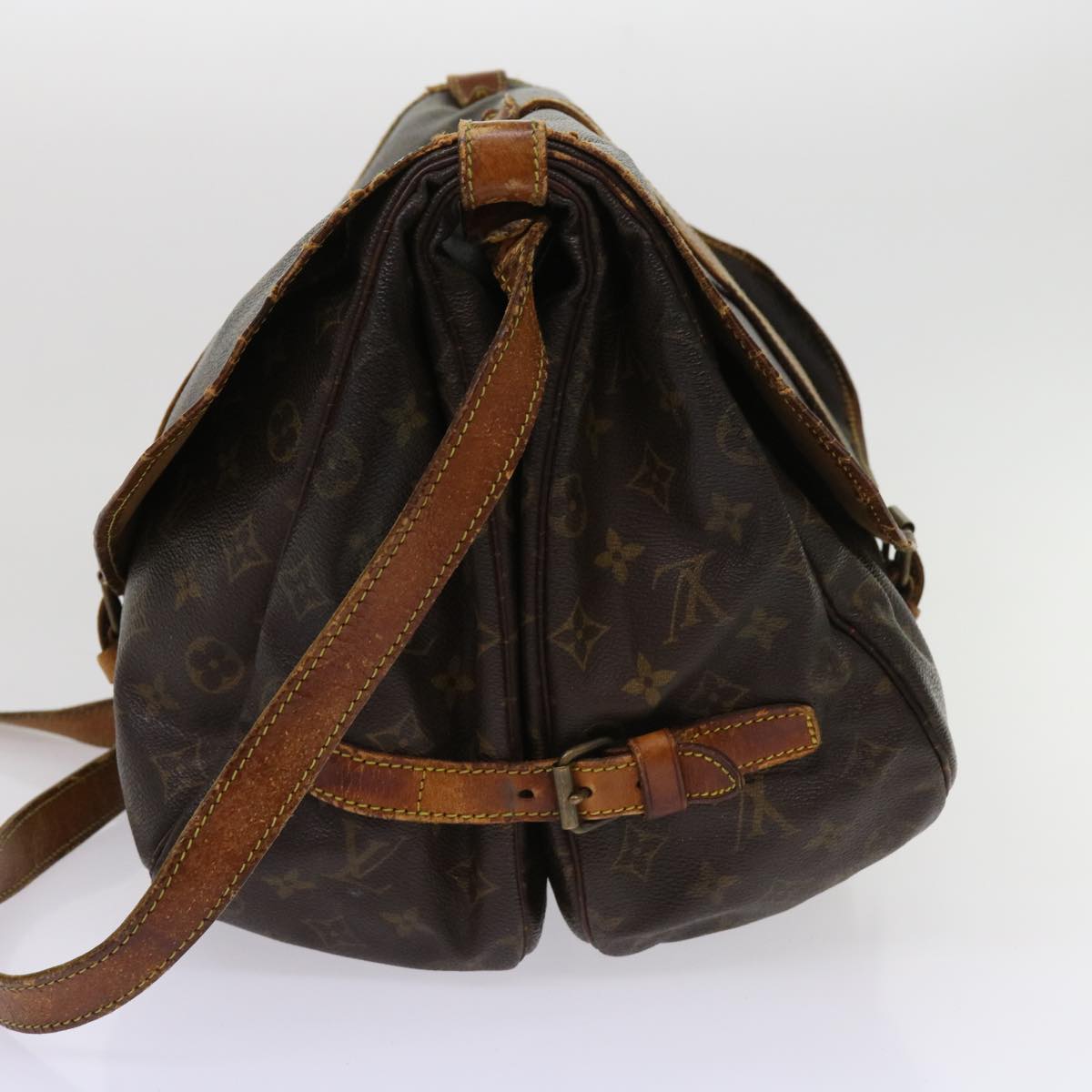 LOUIS VUITTON Monogram Saumur 35 Shoulder Bag M42254 LV Auth 63714