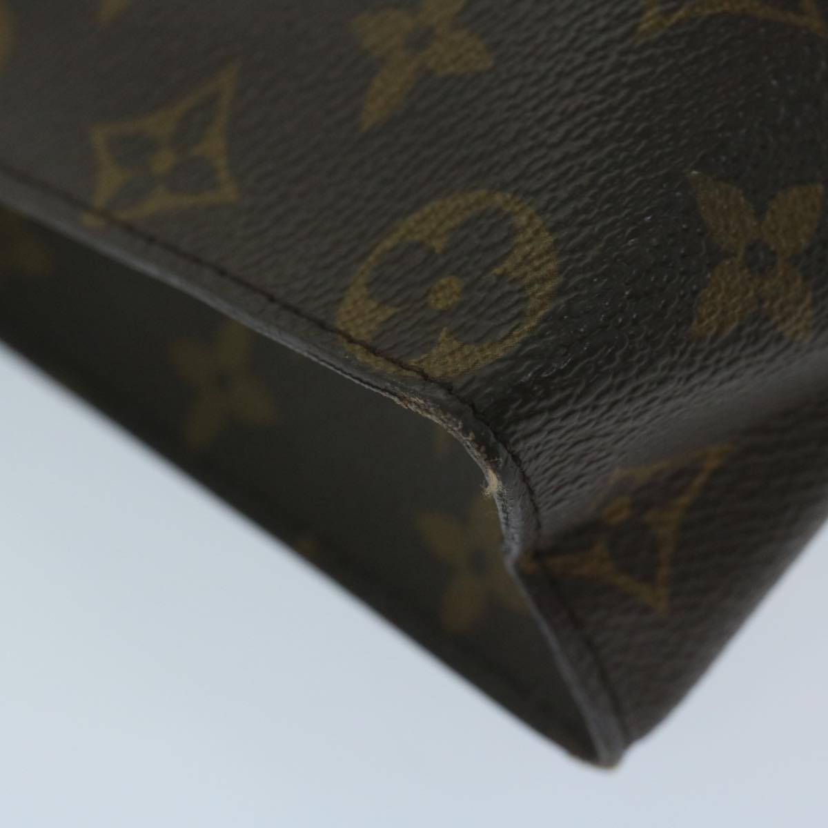 LOUIS VUITTON Monogram Poche Toilette 26 Pouch M47542 LV Auth 63768